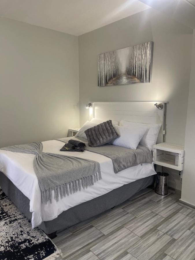 Ferienwohnung 22 On Mirabel Kempton Park Exterior foto
